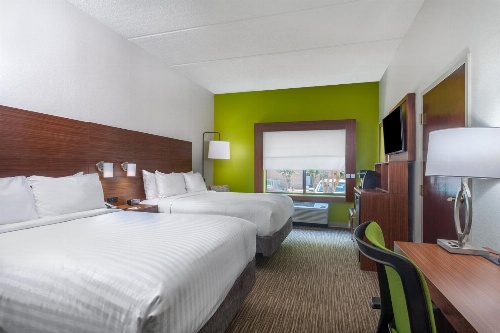 Holiday Inn Express & Suites AUGUSTA WEST - FT GORDON AREA image 3